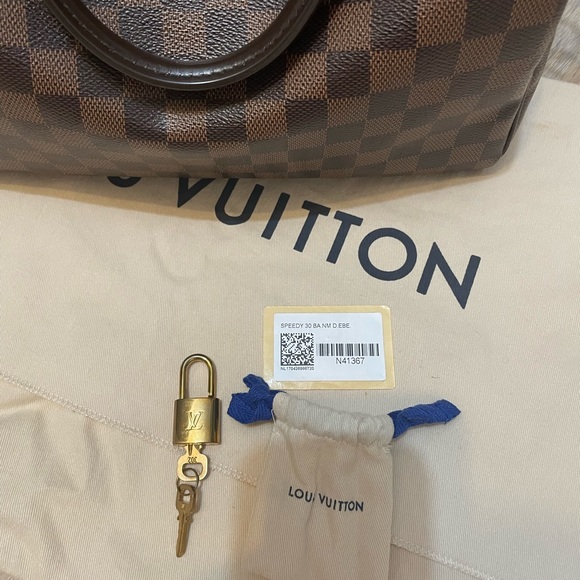 LV Speedy 30 - Picture 3 of 14